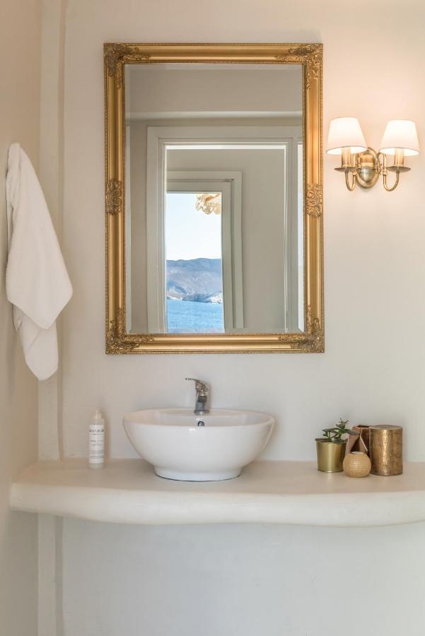 Eneos Kythnos Beach Villas-Executive And Premium Villas Exteriör bild